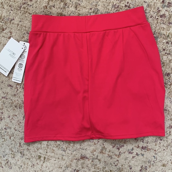 Starting Point Performance Skort - Picture 5 of 7